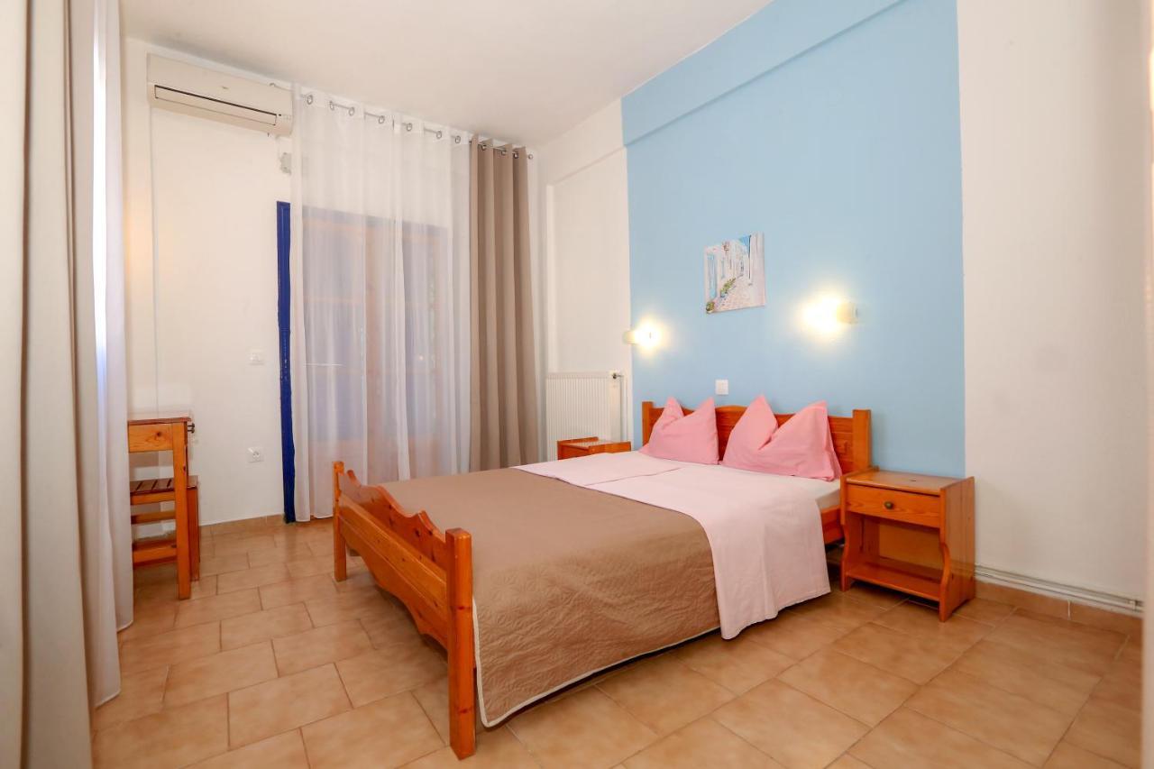 Athina Apartment *